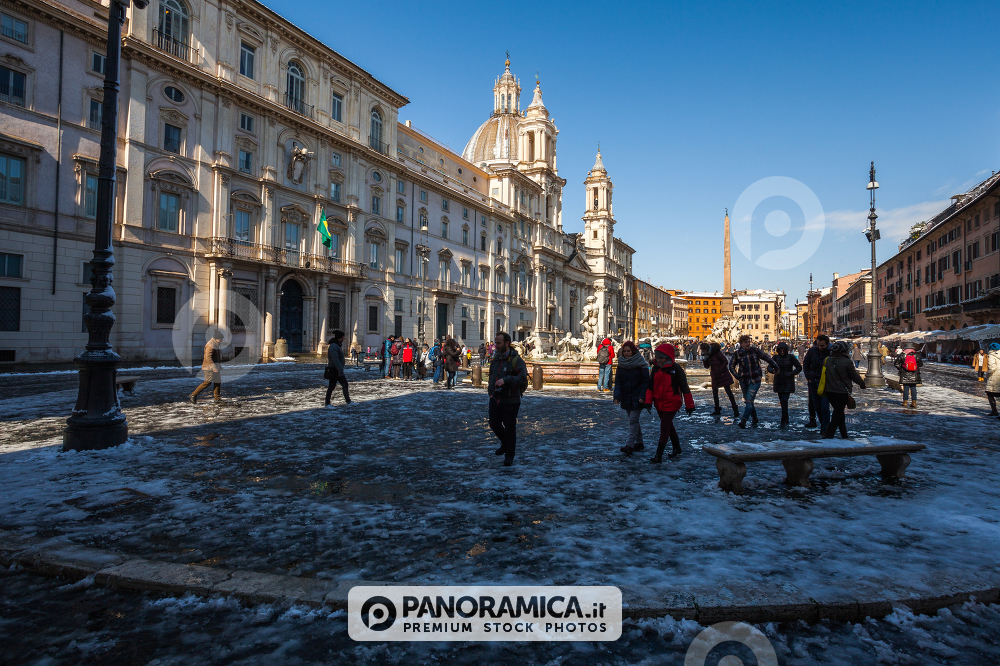 A lovely day of snow in Rome, Italy, 26th February 2018: a beautiful view of Navona Square under the snow
