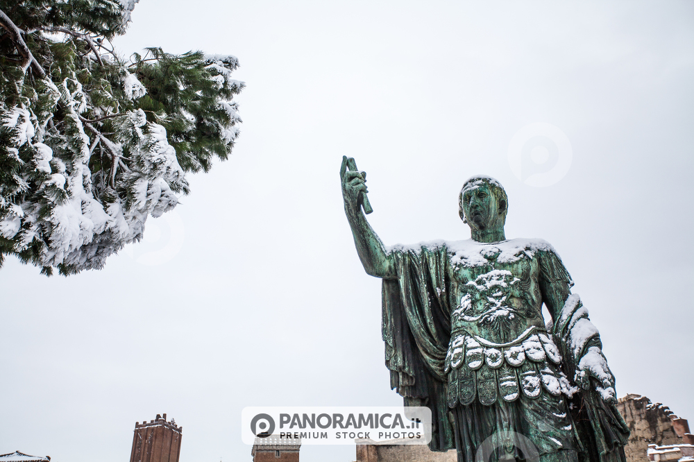 A lovely day of snow in Rome, Italy, 26th February 2018: a view of Statue of Nerva near the Colosseum under the snow