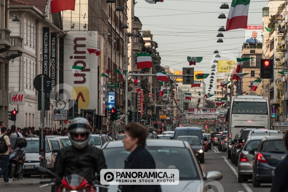 Bandiere Italiane in Corso Buenos Aires