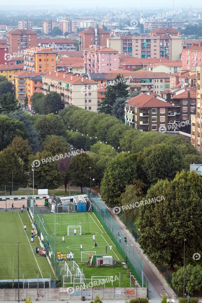 Campo Sportivo Zoppini e tetti di Quarto Oggiaro