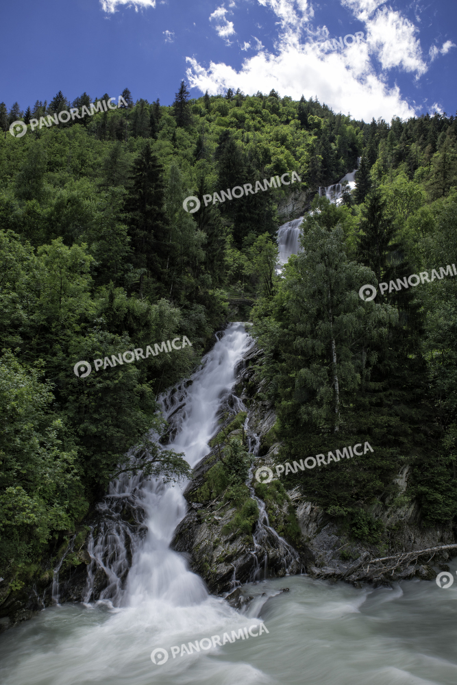 Cascata Lenteney