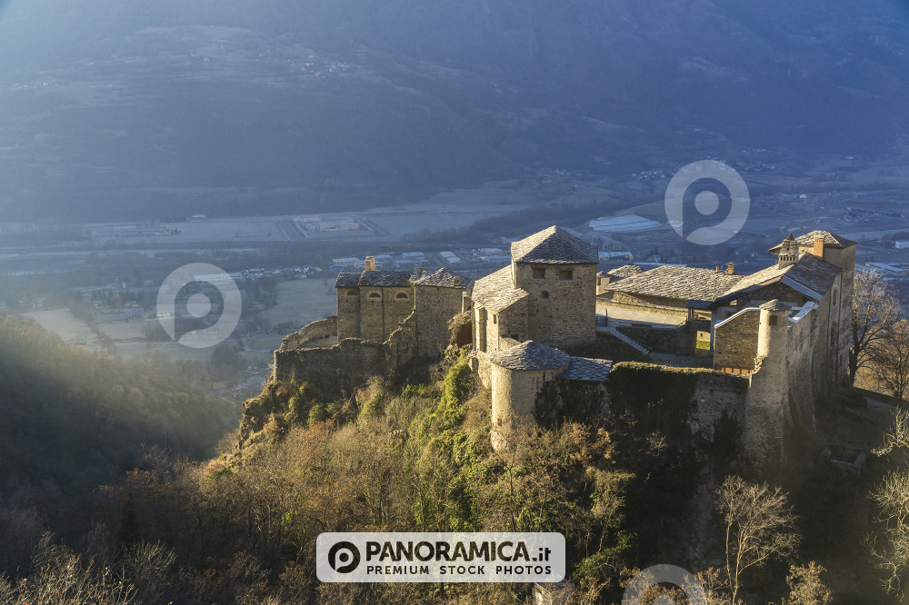 Castello di Quart all'alba