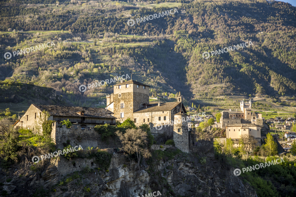Castello Sarriod de la Tour a Saint-Pierre
