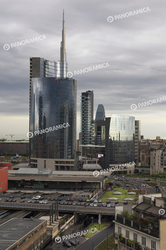 Cavalcavia Bussa e Stazione di Porta Garibaldi