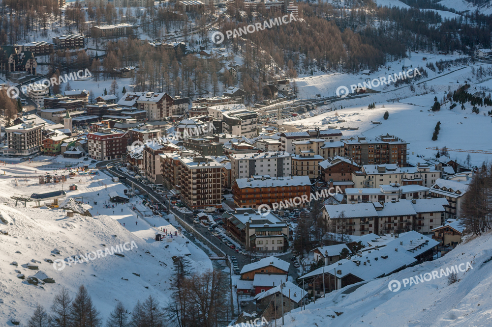 Cervinia dall'alto al tramonto