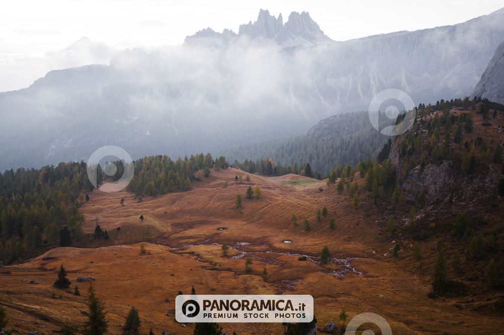 Cinque Torri, Cortina d Ampezzo, Belluno, Dolomites, Veneto, Italy