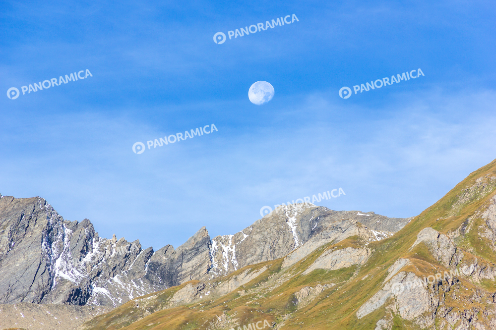 Comba del merdeux a Saint-Rhemy-en-Bosses con Luna
