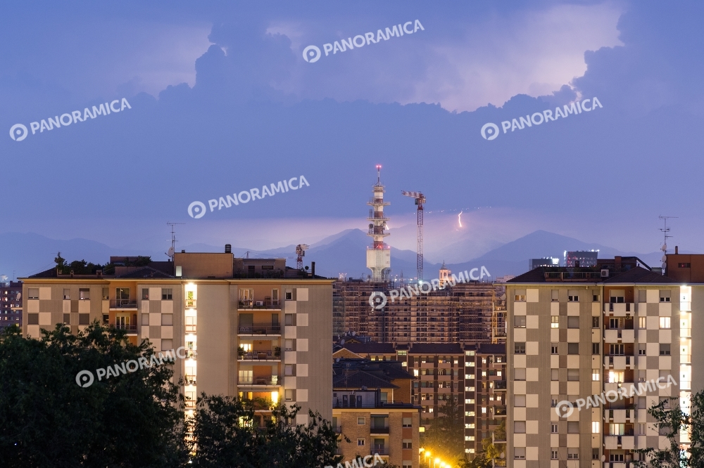 Condomini di Via Natta e Residenze MyBonola in costruzione