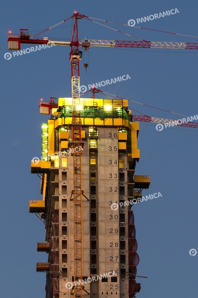 Dettaglio cantiere 36° piano