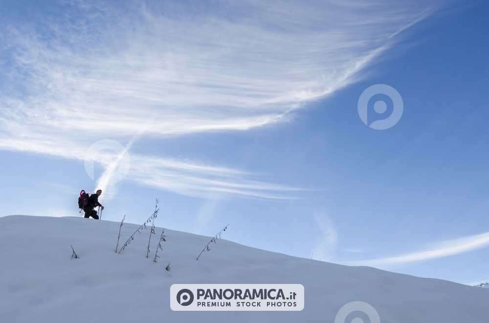 Escursionista nella neve, Pointe de la Pierre, Ozein, Valle d'Aosta