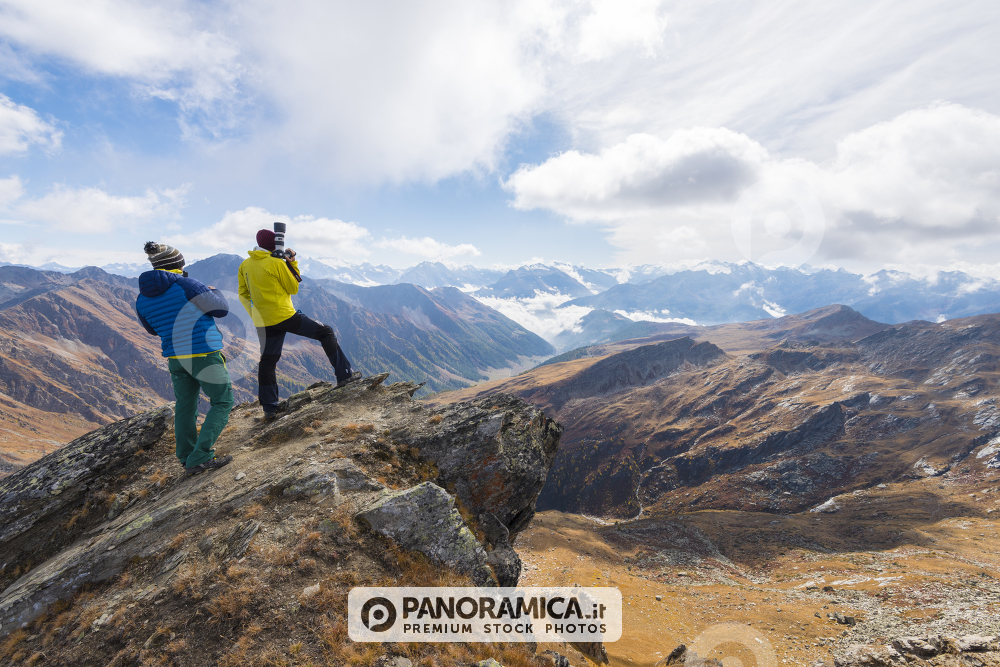Fotografi in vetta, Punta Valletta, Valle del Gran San Bernardo, Valle d'Aosta