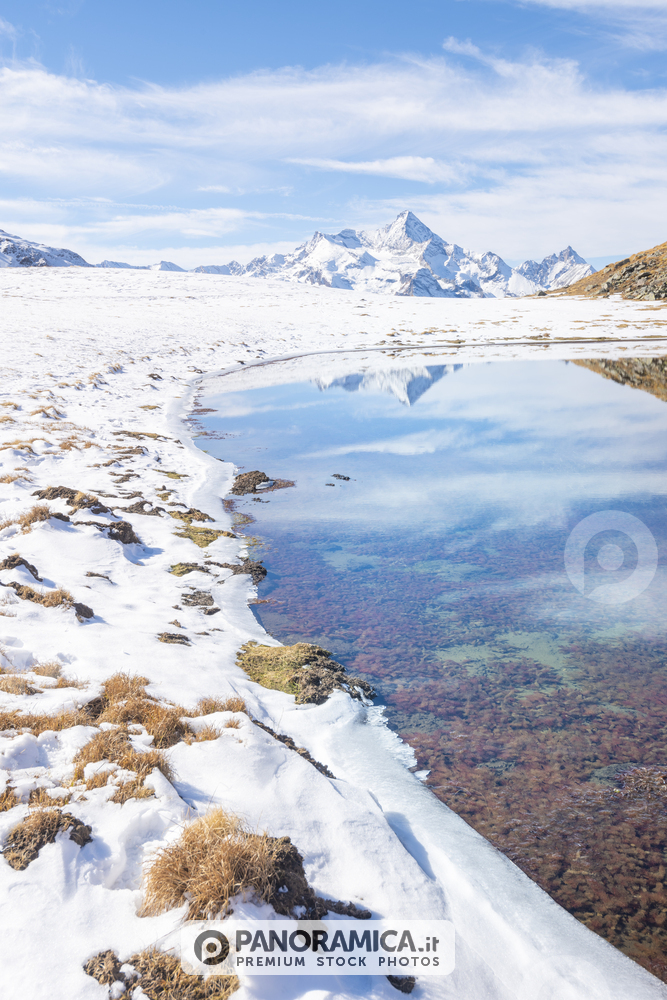 Grivola e Lac Coronas, Vallone di Grauson, Valle di Cogne, Valle d'Aosta, Italia