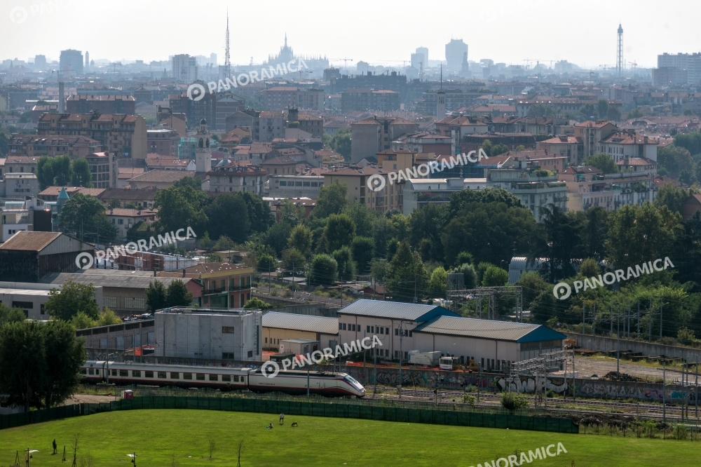 Il Duomo all'orizzonte