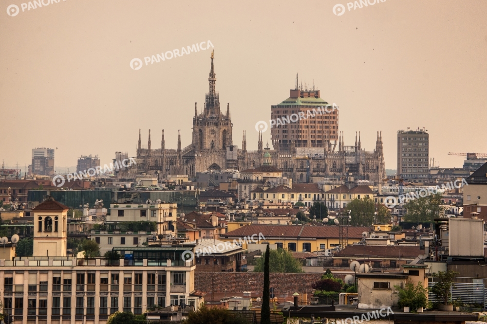 Il Duomo, la Velasca e la Martini