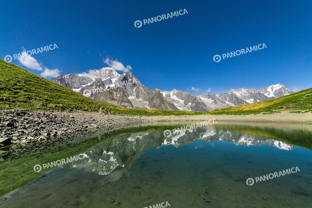 Il Monte Bianco dal Lago Checrouit