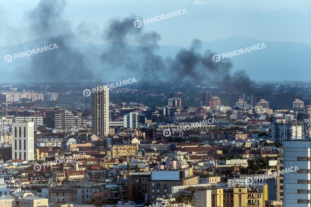Incendio in Vigentino