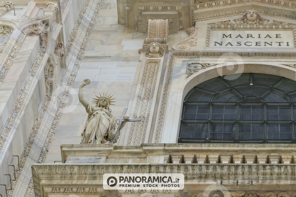 La Statua della Libertà del Duomo
