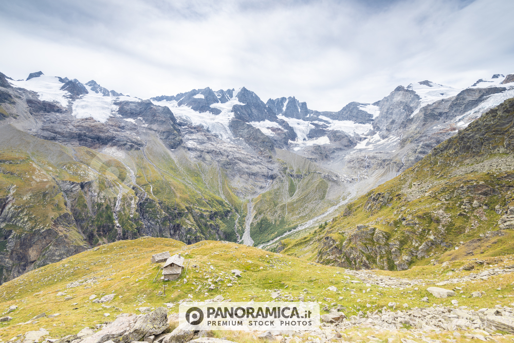 La testata della Valnontey ed i casolari dell'Herbetet, Valnontey, Valle di Cogne, Parco Nazionale Gran Paradiso, Valle d'Aosta