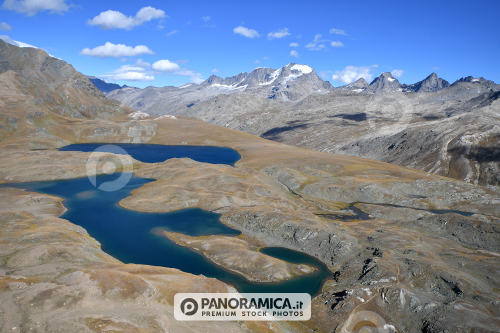 Lago Leita' e Lago Rosset con Gran Paradiso sullo sfondo