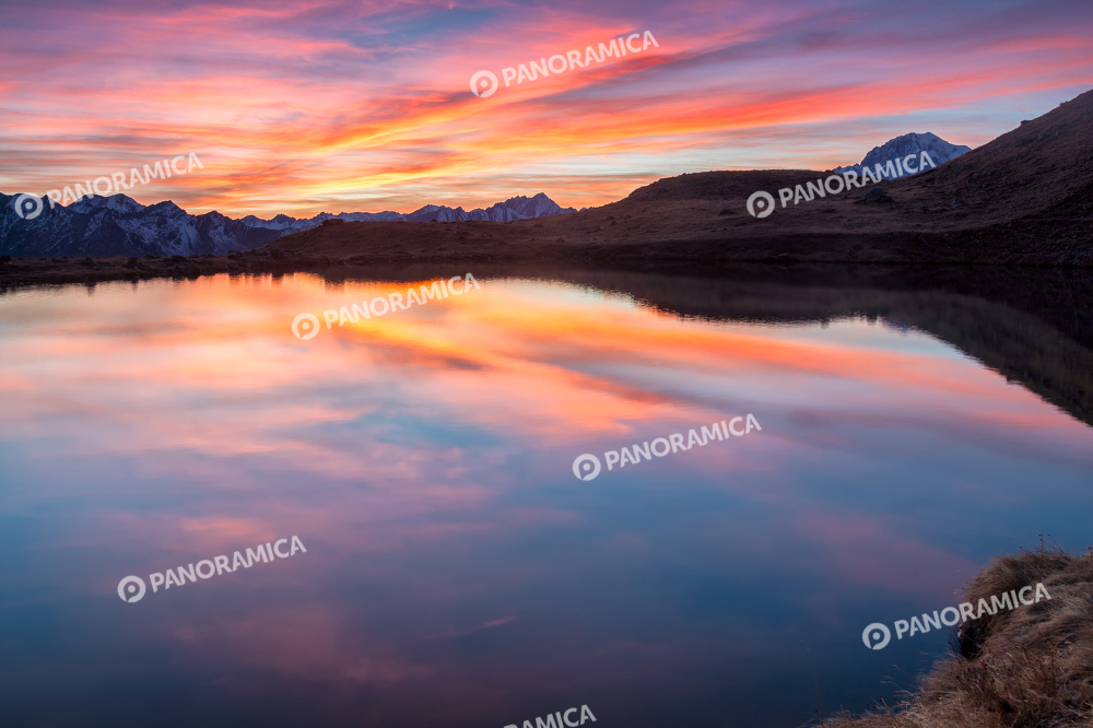 Lago Leysser al tramonto