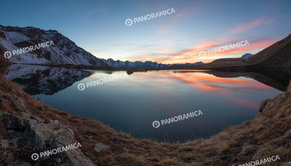 Lago Leysser al tramonto