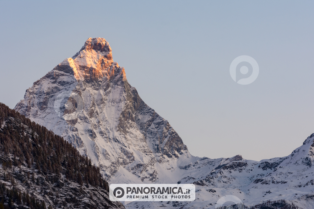 L'alba sul Cervino