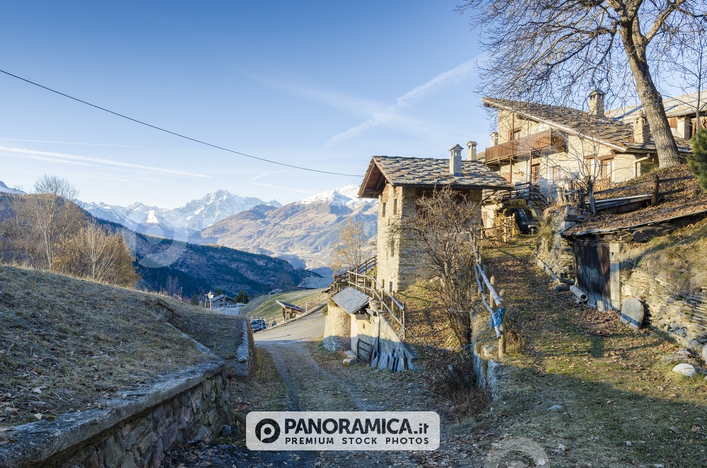 Ozein nel tardo pomeriggio, Aymavilles, Valle d'Aosta