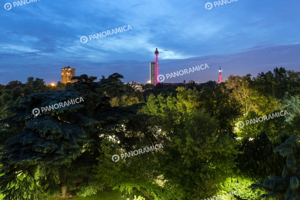 Parco Sempione e le torri del Parco (Via Revere, Branca e RAI)