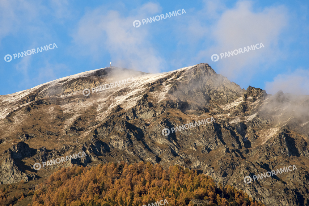 Punta dello Zerbion vista da Châtillon