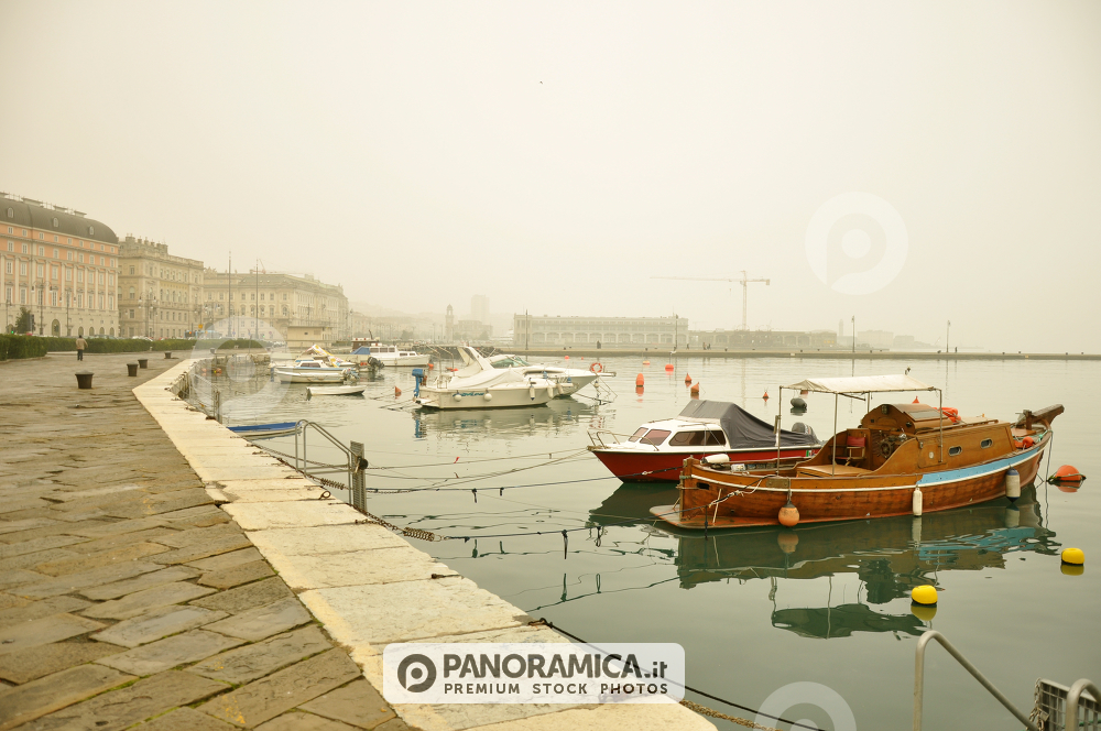 Riva Tre Novembre, Trieste