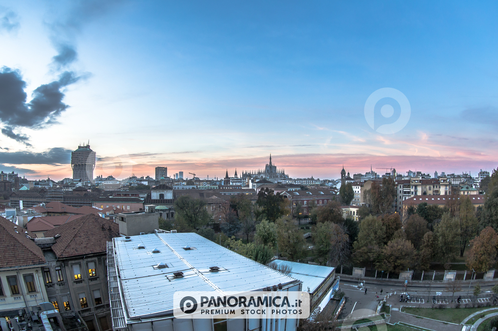 Skyline centro al tramonto