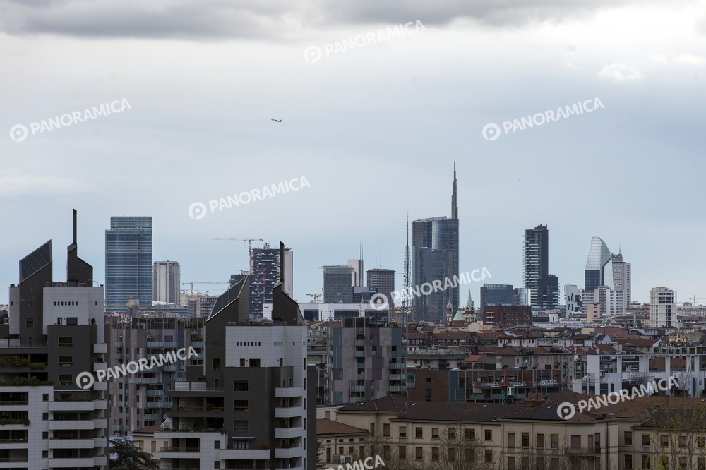 Skyline di Milano e Torri Stella