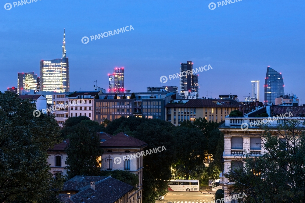 Skyline visto dalle Merlate del Castello Sforzesco