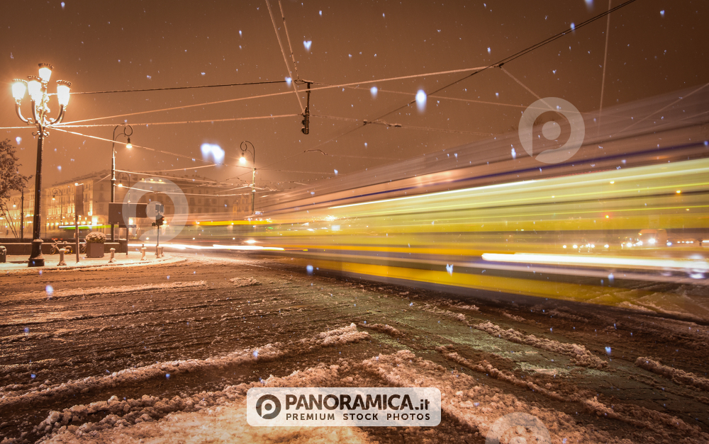 Torino sotto la neve invernale