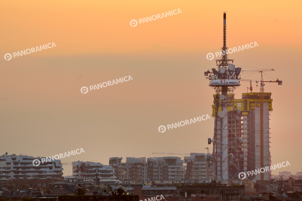 Torre Isozaki al 22° piano e Torre RAI