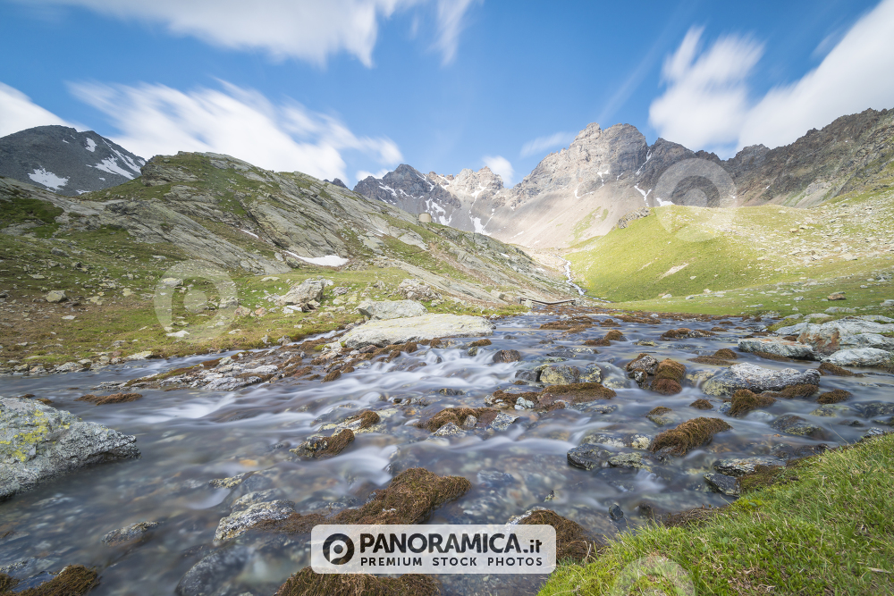 Torrente di Cuney e Bec du Merlo, Valle di Saint-Barthelemy, Valle d'Aosta