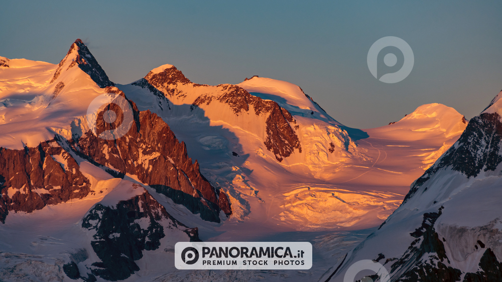 Tramonto sul Monte Rosa; Dufour,Zumstein, Gnifetti (Capanna Margherita), Parrot