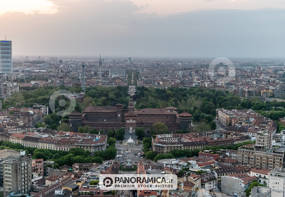 Veduta aerea di Milano, Via Dante, Piazza Castello