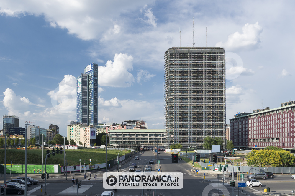 Via Melchiorre gioia e cantiere Uffici Tecnici Comunali