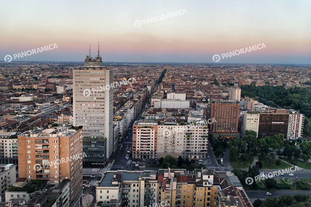 Viale Tunisia e la Torre Breda