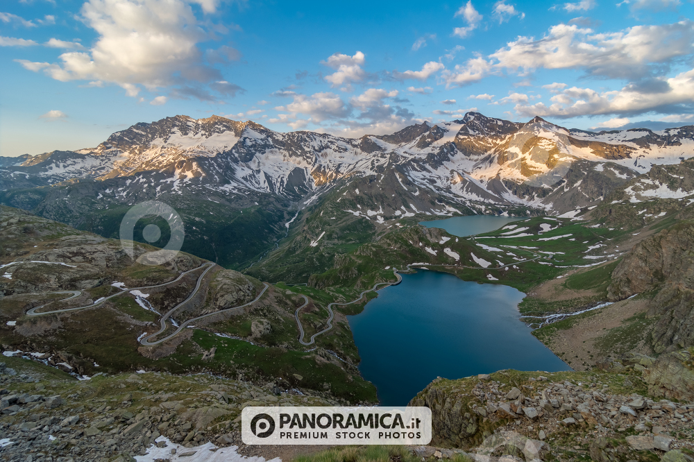 Vista sui Laghi Agnel e Serrù