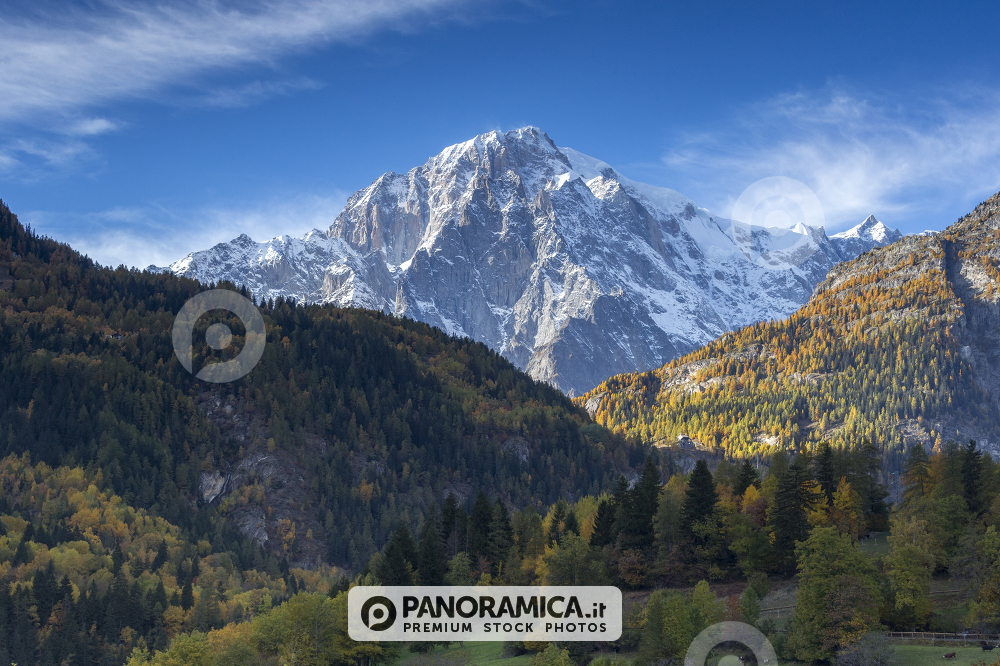 Vista sul Monte Bianco in autunno